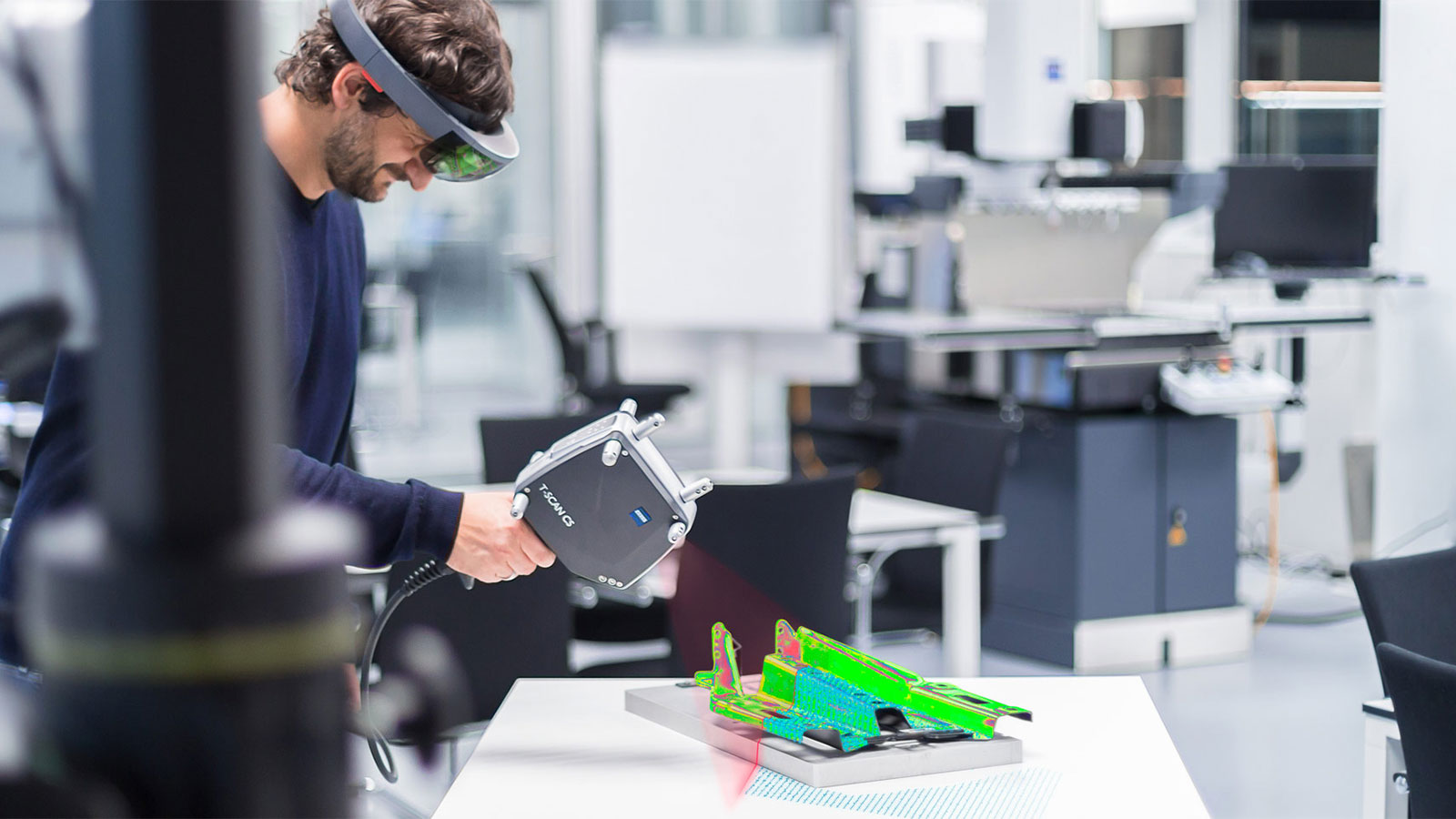 Immersive Metrology – Integrate mixed reality and evaluate potential