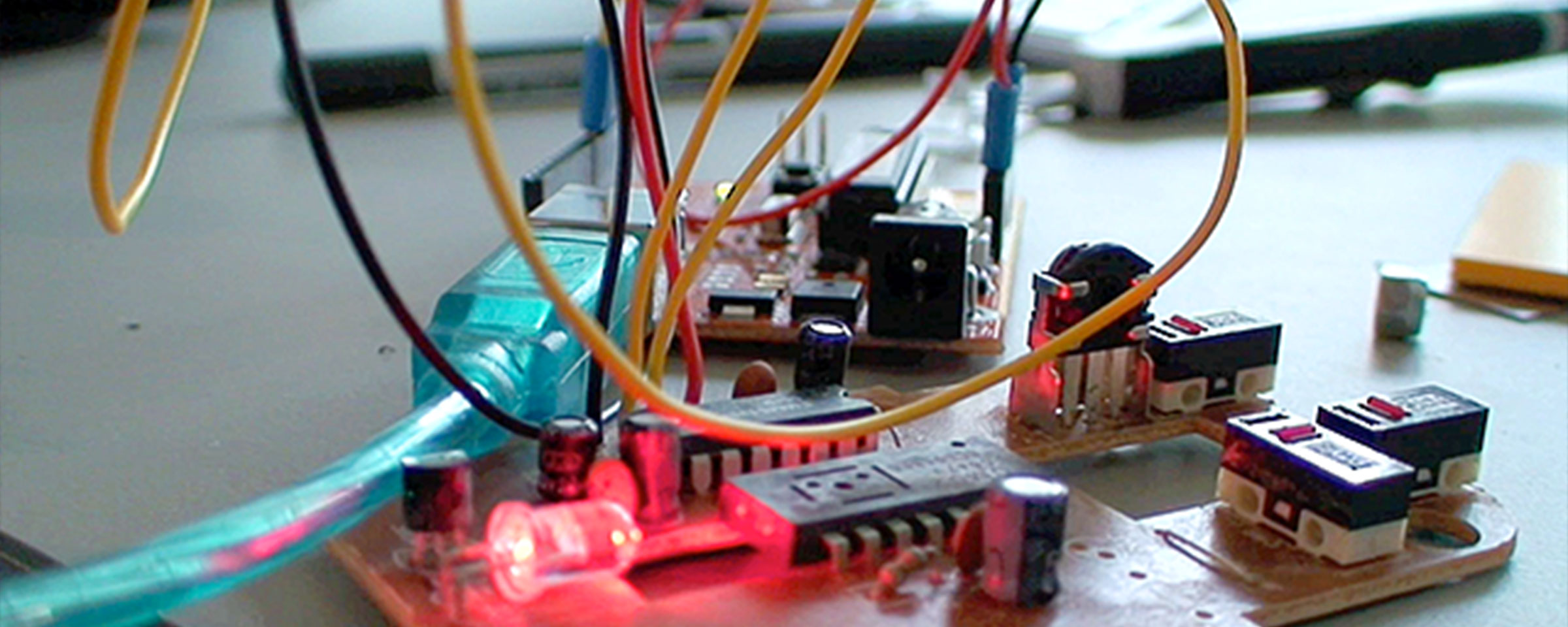 Arduino Computer mit Kabel