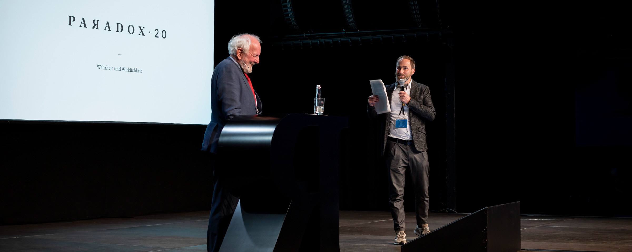 Ernst Ulrich von Weizsäcker mit Markus Turber auf der PARADOX Konferenz