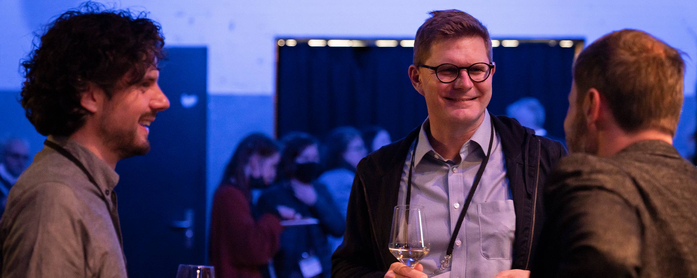 Markus Turber talking to guests at the PARADOX Conference